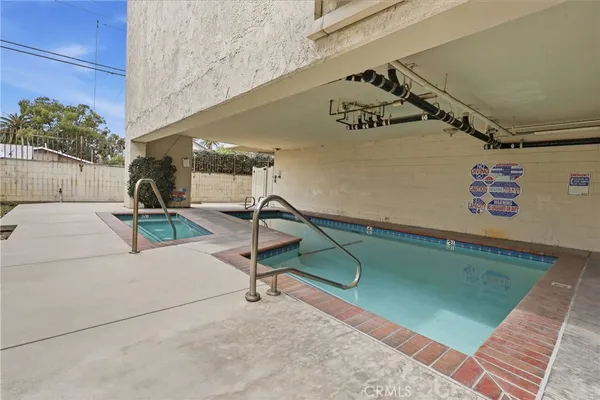 $630,000 | 125 South Sierra Madre Boulevard, Unit 104, Pasadena, CA 91107