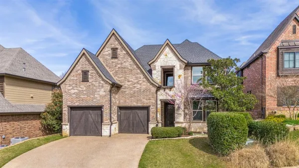 $880,000 | 4353 Crestwood Court, Grapevine, TX 76051