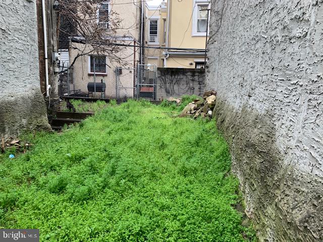 3059 North Stillman St  