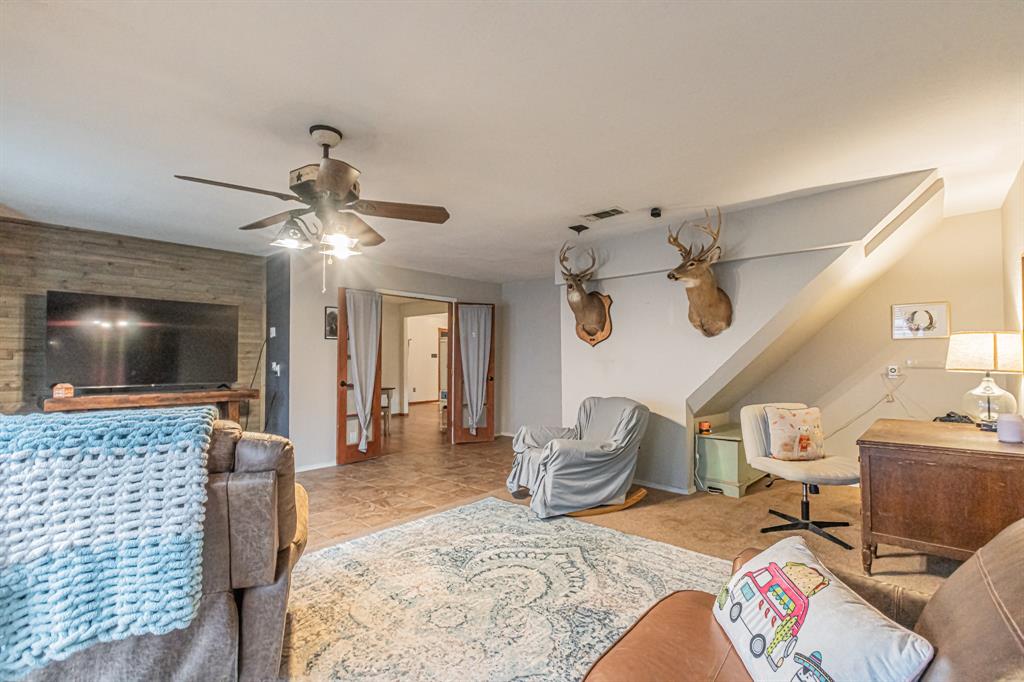 614 Overhill Road Granbury, TX 76048 - Photo 26 of 40