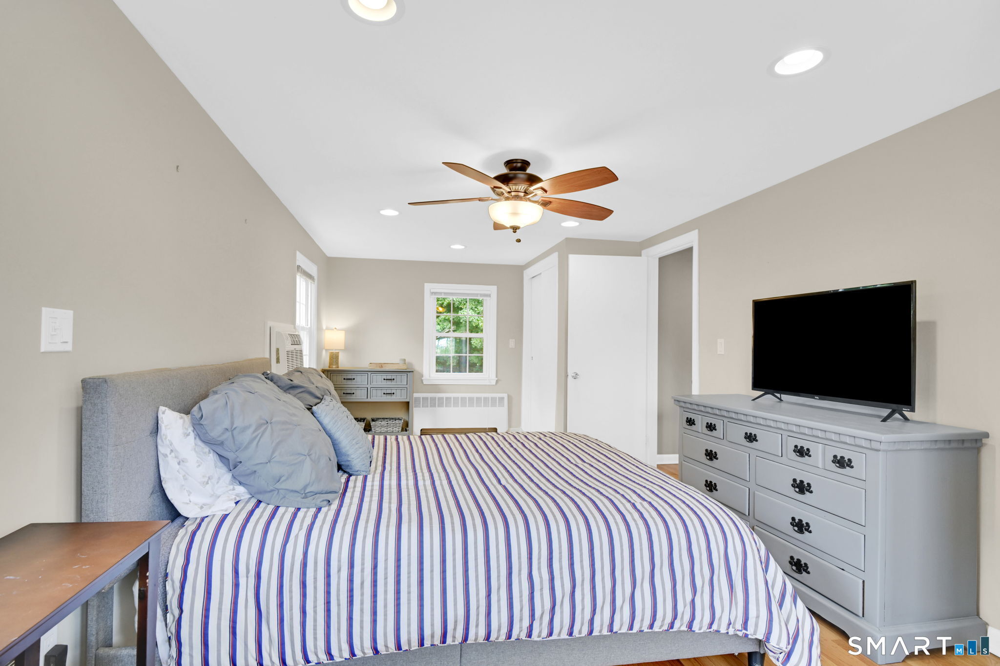 33 Brent Road Manchester, CT 06042 - Photo 22 of 38