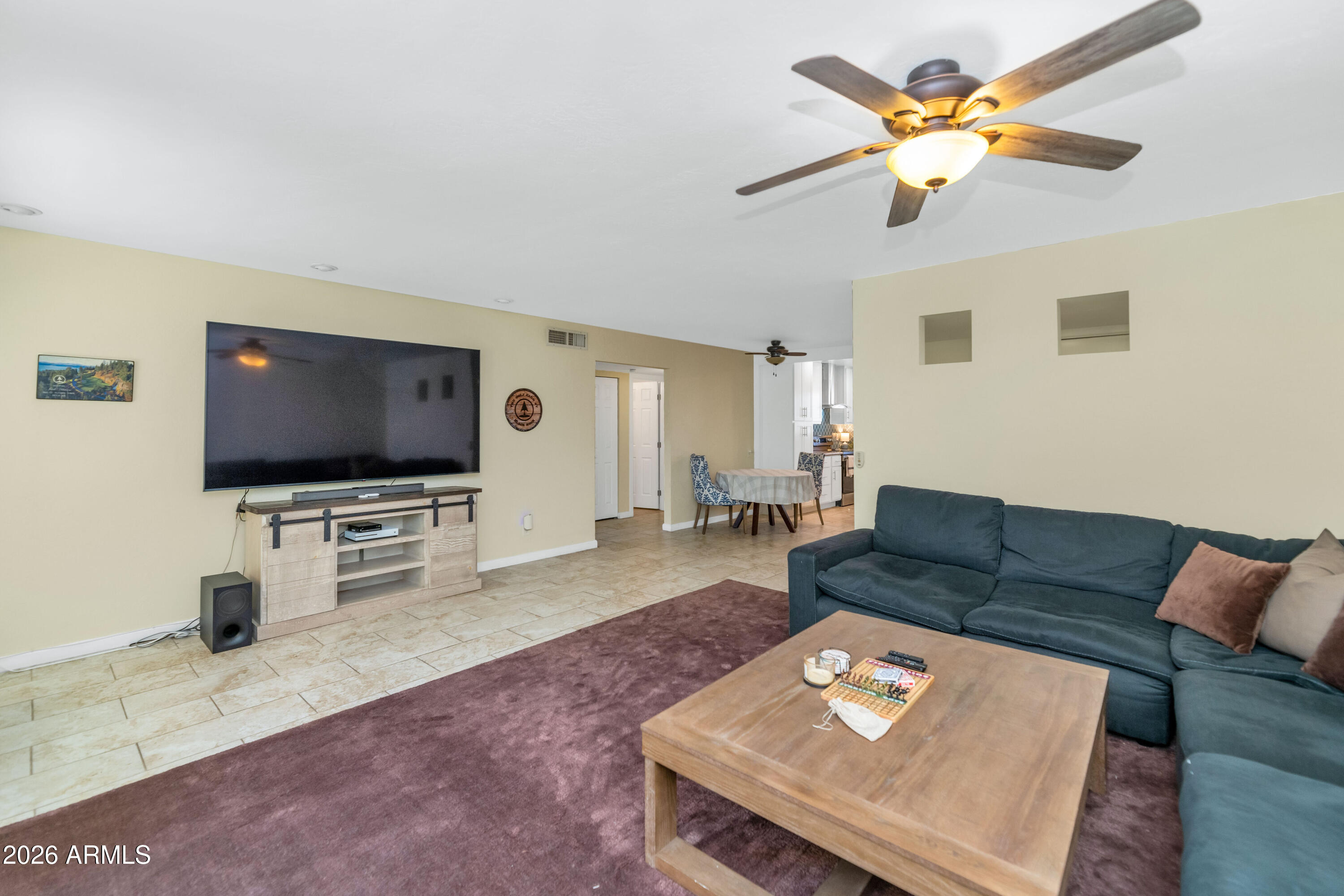 4609 North Miller Road Scottsdale, AZ 85251 - Photo 8 of 25 4609 N Miller Rd-print-005-018-TOD5460-4