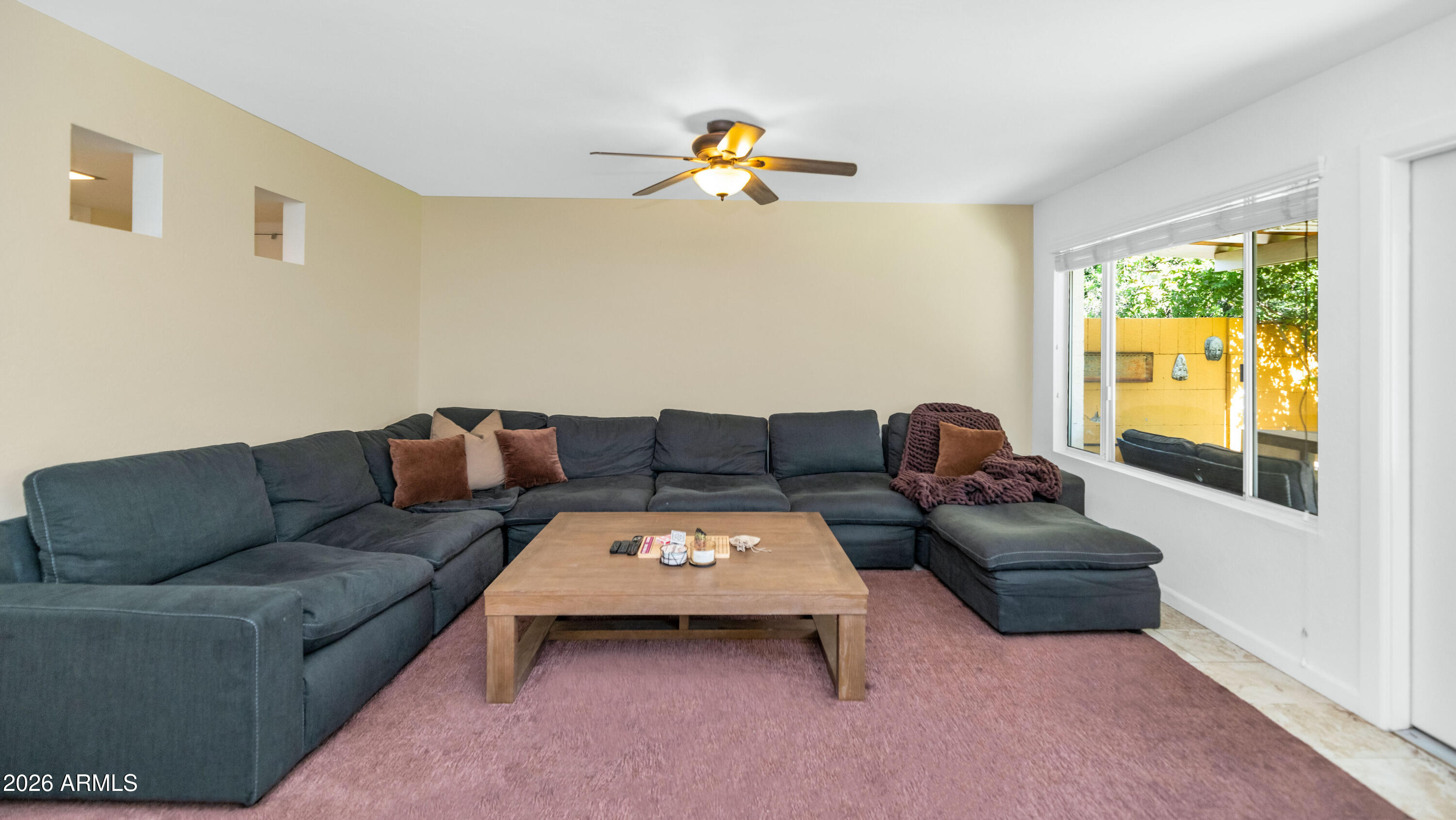 4609 North Miller Road Scottsdale, AZ 85251 - Photo 9 of 25 4609 N Miller Rd-print-006-028-TOD5465-4