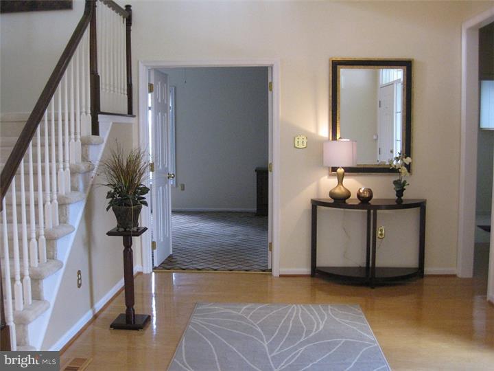 37 Ridgeview Road Newtown Square, PA 19073 - Photo 3 of 24