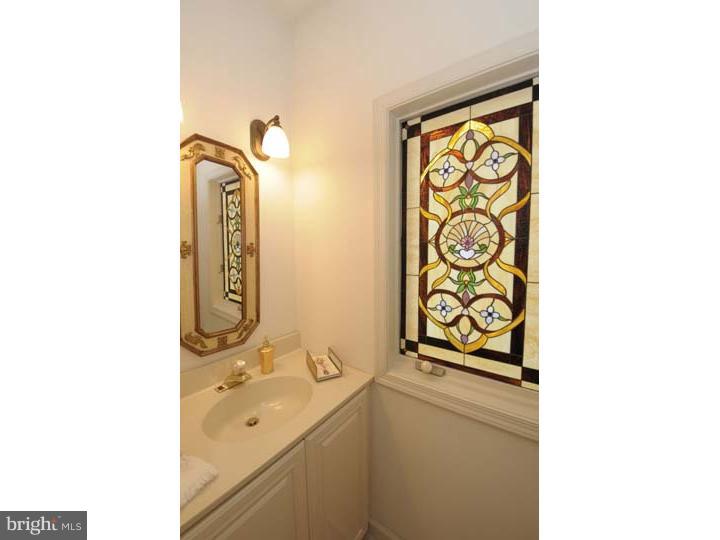 37 Ridgeview Road Newtown Square, PA 19073 - Photo 5 of 24