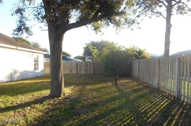 189 Crystal Lake Road Melbourne, FL 32901 - Photo 11 of 11 Backyard