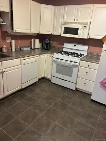 $2,500 | 55 Country Club Lane, Pomona, NY 10970