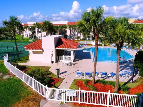 $2,200 | 4250 A1A South, St. Augustine, FL 32080