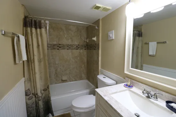 $2,200 | 4250 A1A South, St. Augustine, FL 32080