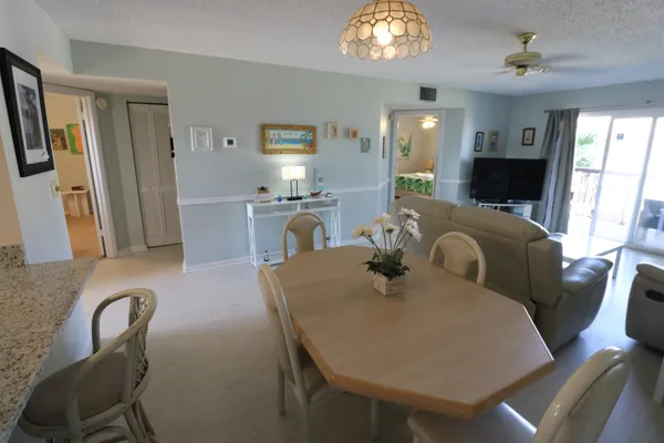 $2,100 | 4250 A1A South, St. Augustine, FL 32080