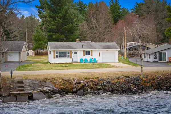 $395,000 | 1925 Bighorn Drive, Arkdale, WI 54613