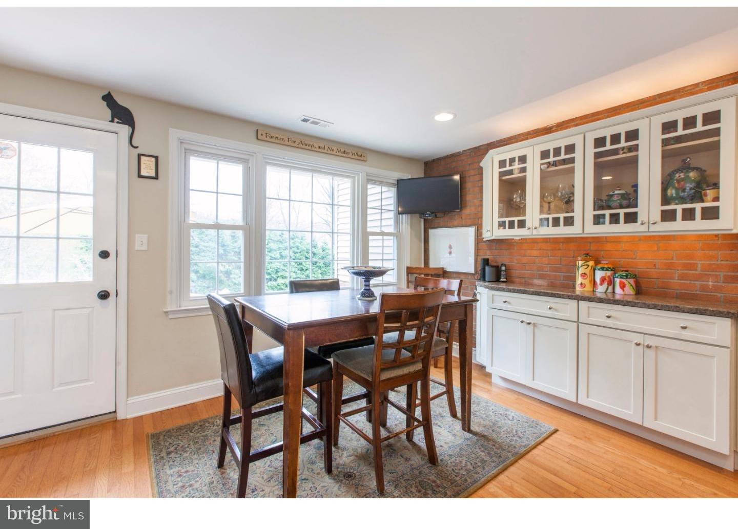 648 Harwick Road Wayne, PA 19087 - Photo 6 of 25 Kitchen