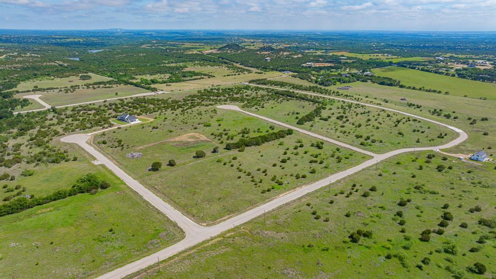 1538 Hidden Vly Road Glen Rose, TX 76043 - Photo 7 of 22