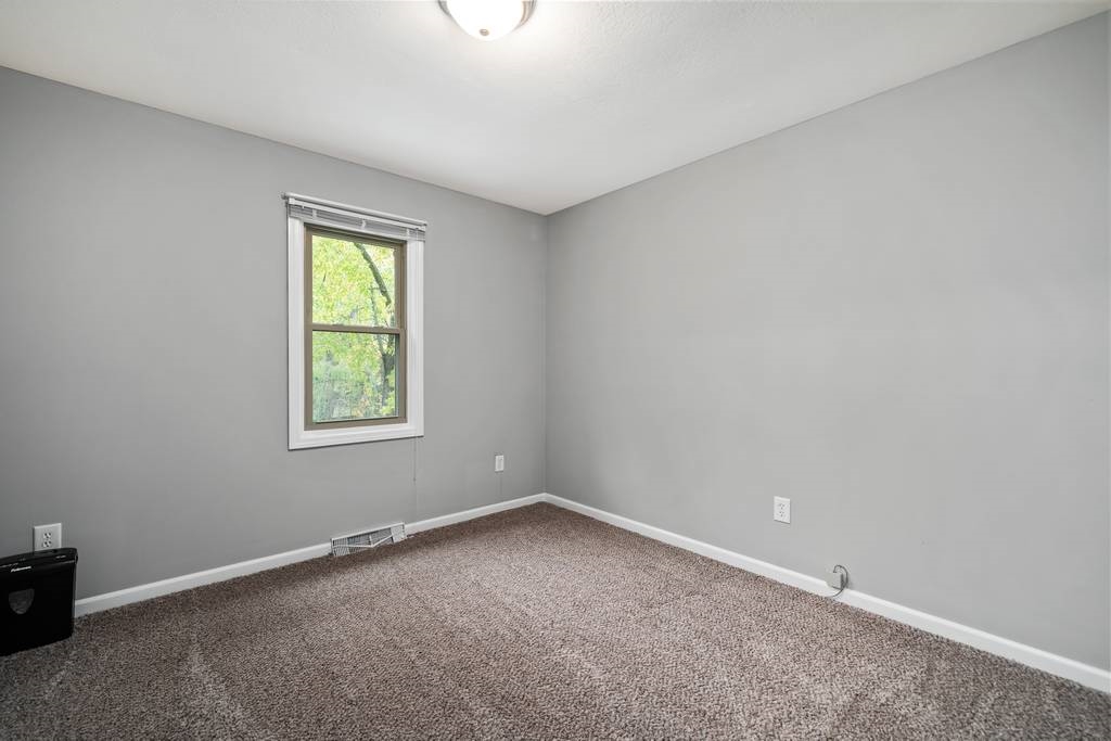 4602 Weatherside Run Fort Wayne, IN 46804 - Photo 26 of 36 Gallery Image 26