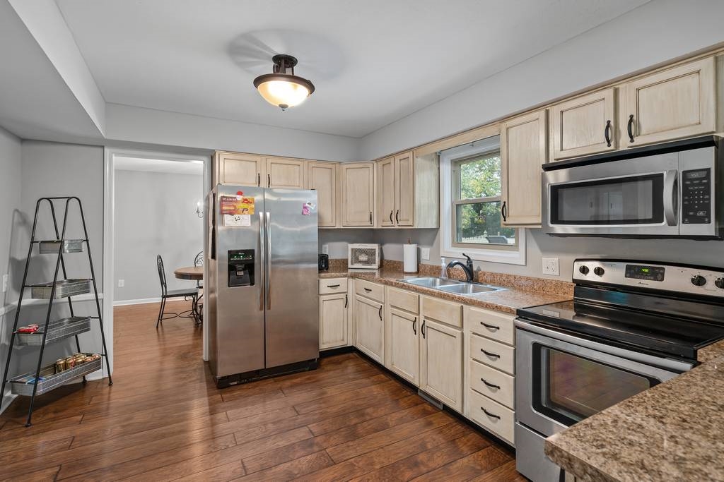 4602 Weatherside Run Fort Wayne, IN 46804 - Photo 6 of 36 Gallery Image 6