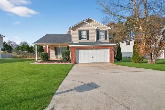 $1,800 | 5822 Cedar Croft Lane, Lithonia, GA 30058