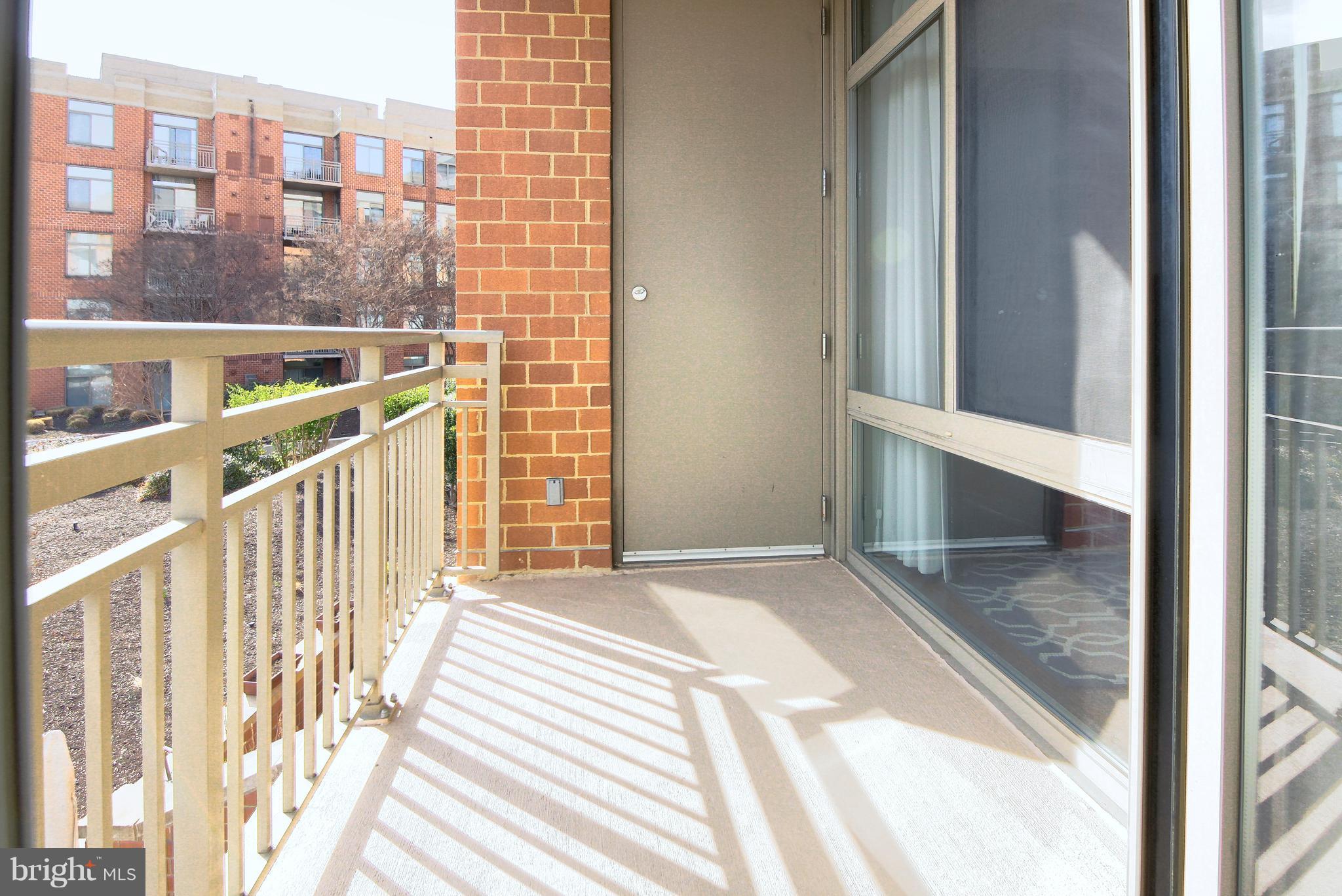 3600 South Glebe Road, Unit 323W Arlington, VA 22202 - Photo 23 of 28 Bedroom (Master)