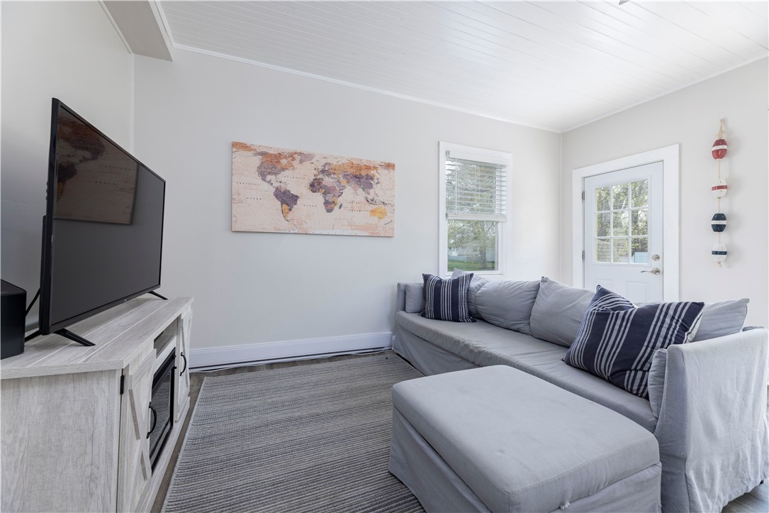 48 Winnapaug Road Westerly, RI 02891 - Photo 6 of 36