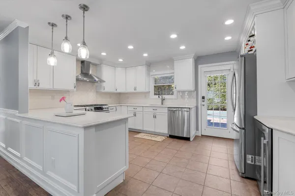 $899,000 | 1160 Bellmore Road, Bellmore, NY 11710