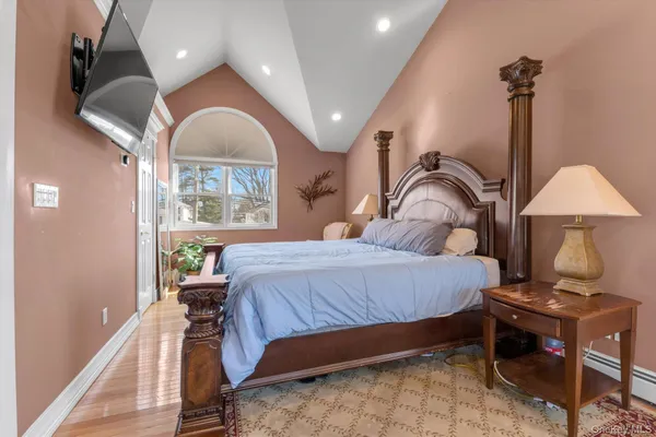 $899,000 | 1160 Bellmore Road, Bellmore, NY 11710