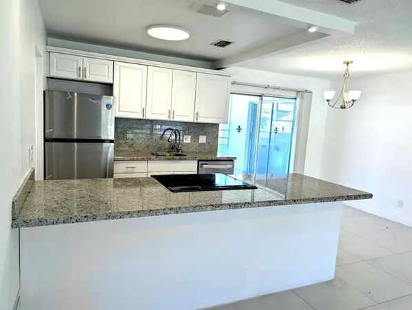 $2,100 | 111 Northwest 31st Court, Pompano Beach, FL 33064