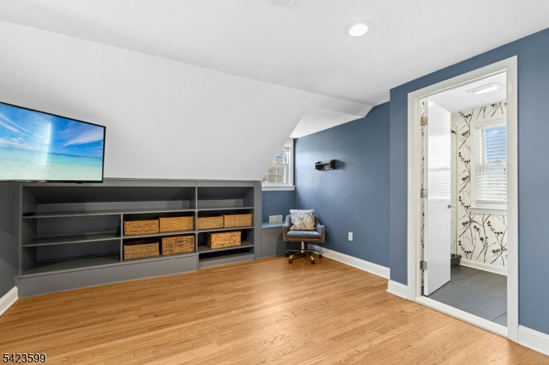 512 Gallows Hill Road Cranford, NJ 07016 - Photo 19 of 34