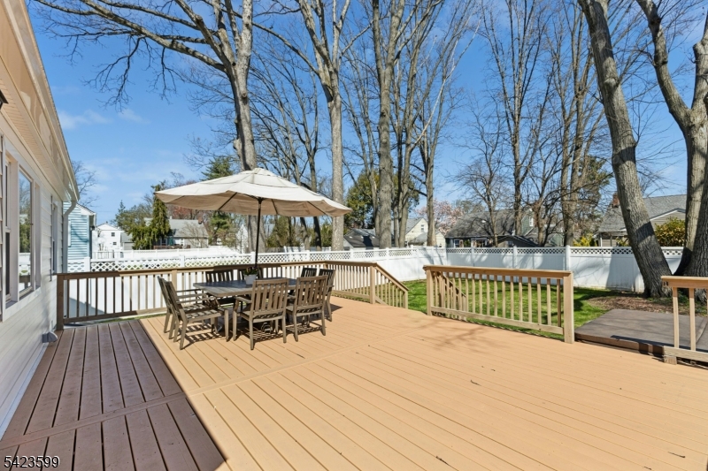 512 Gallows Hill Road Cranford, NJ 07016 - Photo 32 of 34