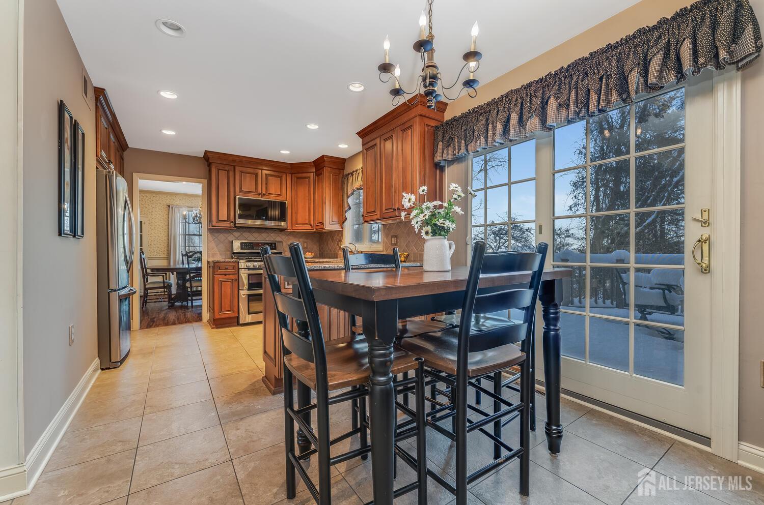 202 Daval Road Hillsborough, NJ 08844 - Photo 12 of 58