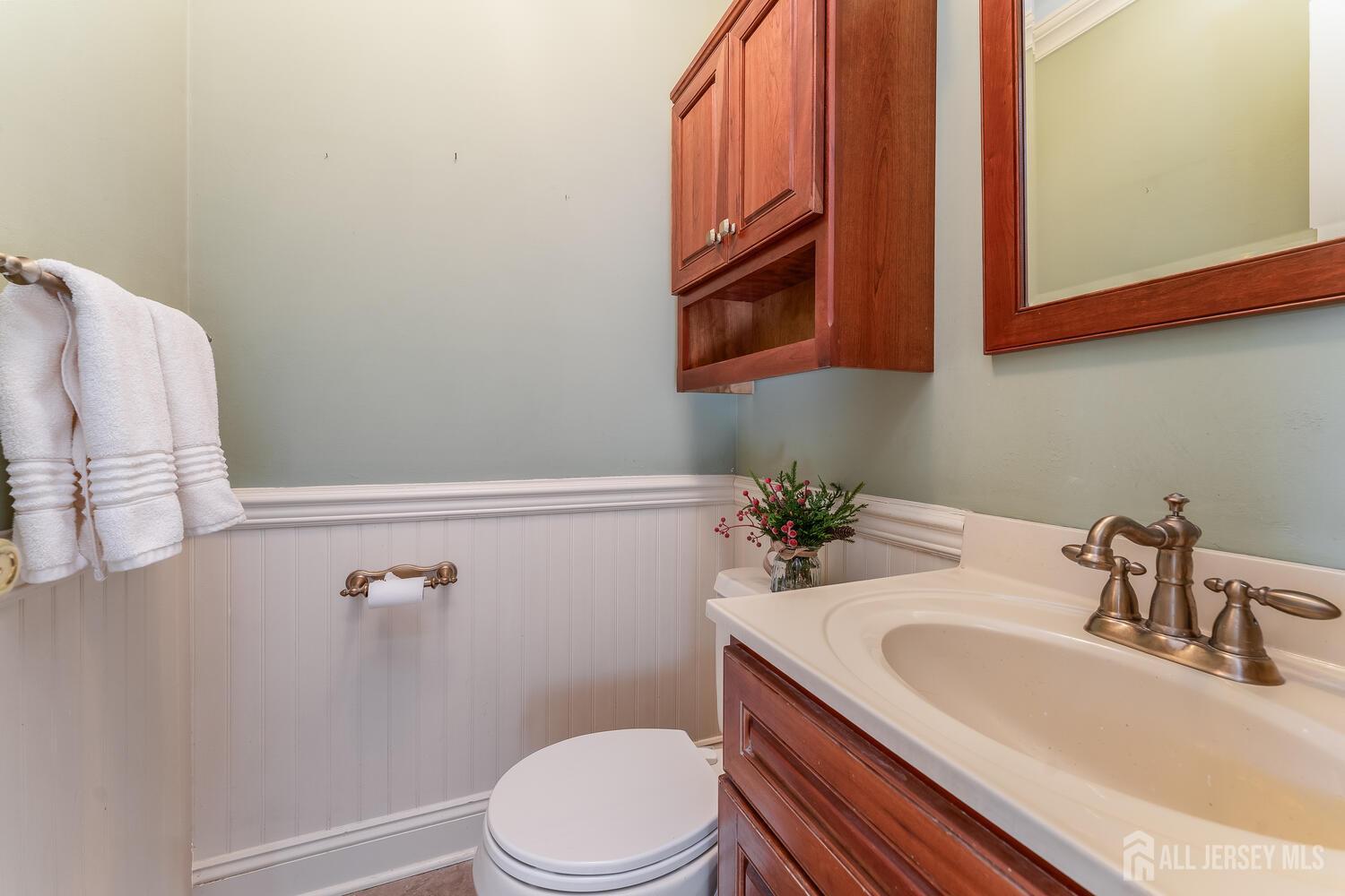 202 Daval Road Hillsborough, NJ 08844 - Photo 16 of 58