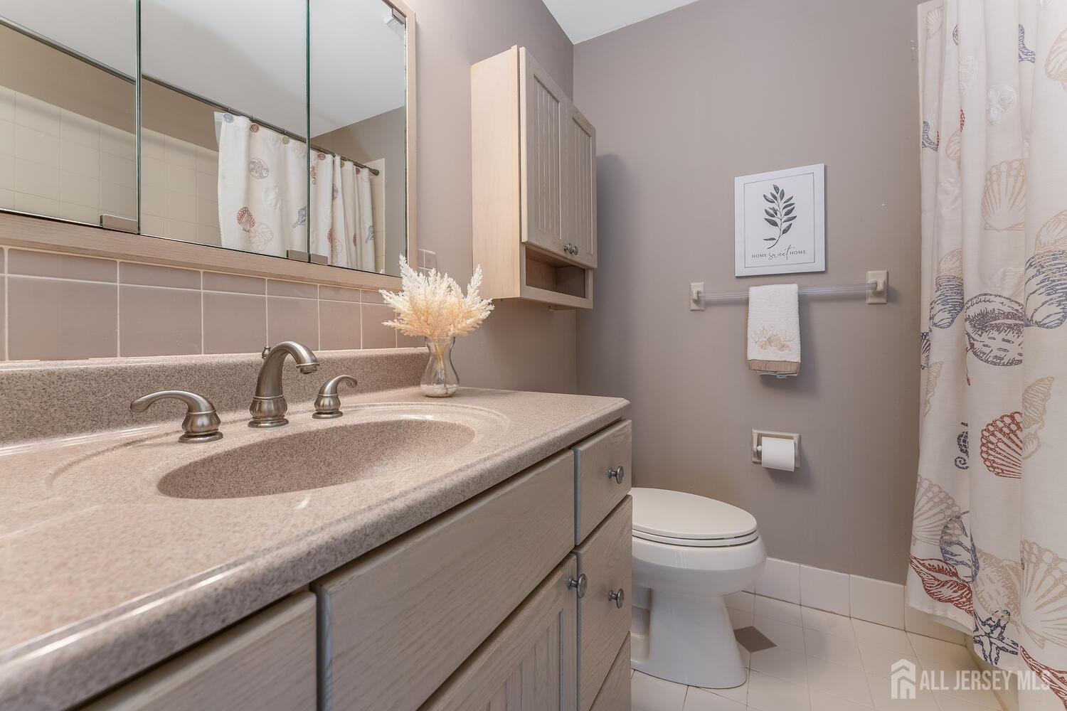 202 Daval Road Hillsborough, NJ 08844 - Photo 25 of 58