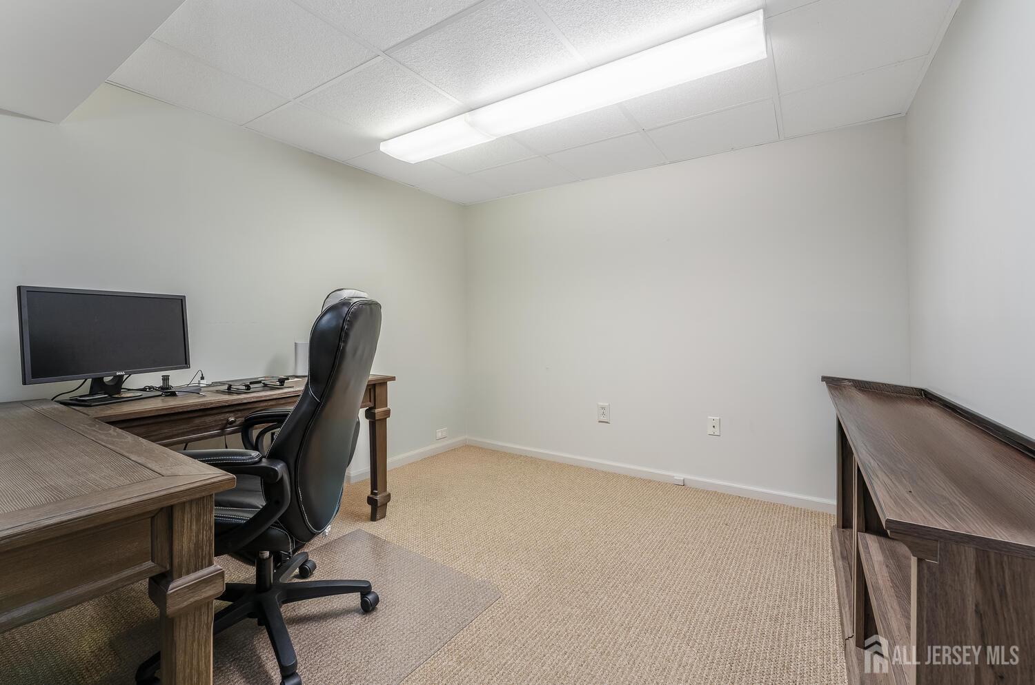 202 Daval Road Hillsborough, NJ 08844 - Photo 28 of 58