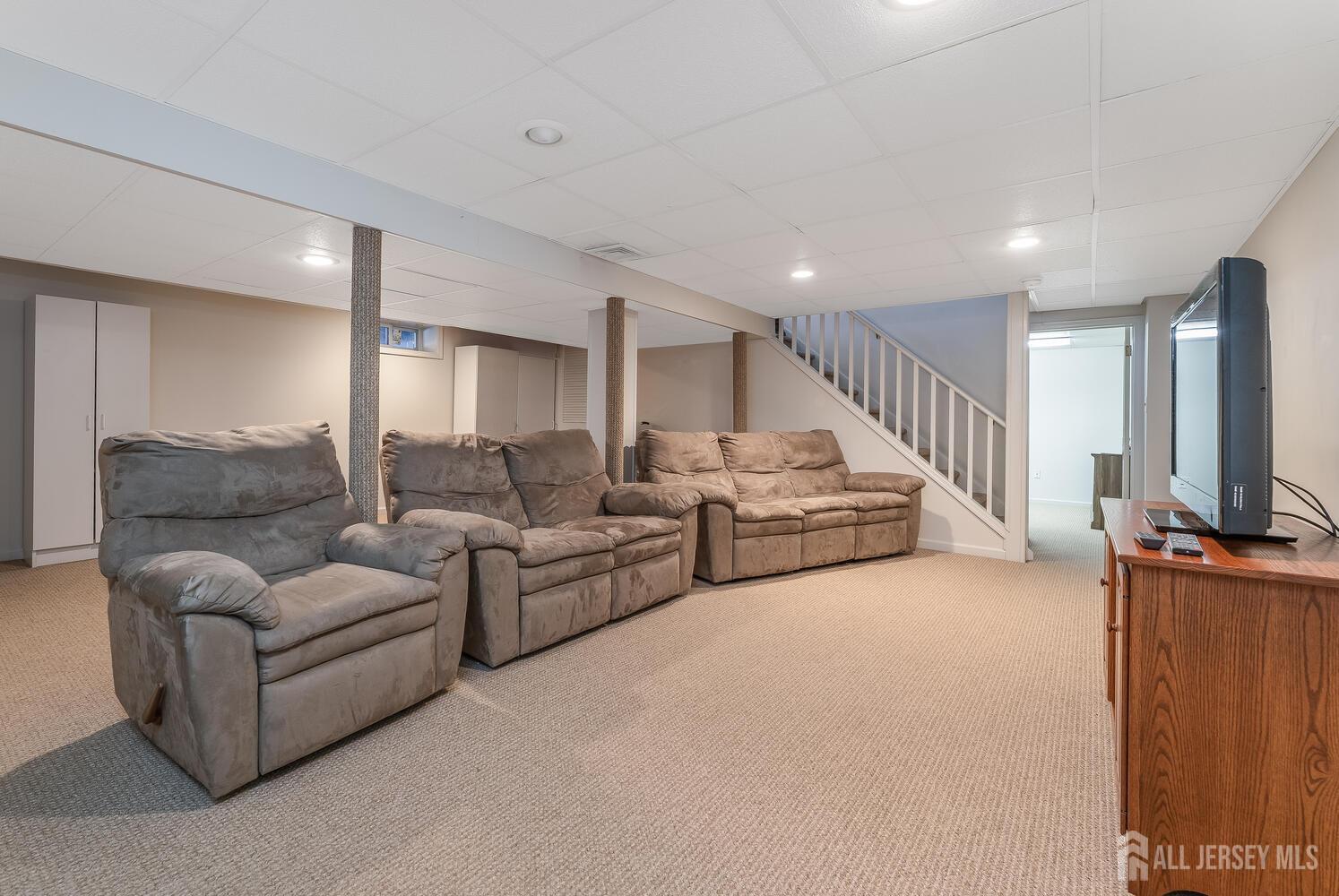 202 Daval Road Hillsborough, NJ 08844 - Photo 30 of 58