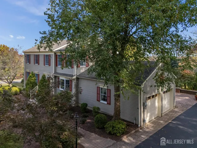 $825,000 | 202 Daval Road, Hillsborough, NJ 08844