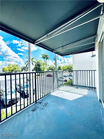$1,200 | 3407 Winkler Avenue, Unit 308, Fort Myers, FL 33916