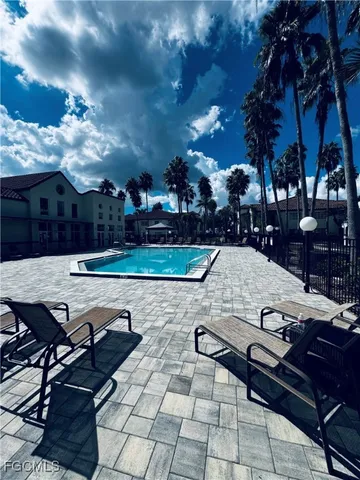 $1,200 | 3407 Winkler Avenue, Unit 308, Fort Myers, FL 33916