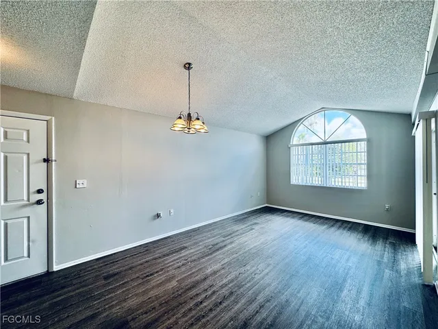 $1,200 | 3407 Winkler Avenue, Unit 308, Fort Myers, FL 33916