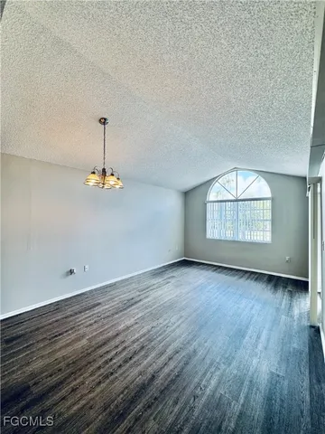 $1,200 | 3407 Winkler Avenue, Unit 308, Fort Myers, FL 33916