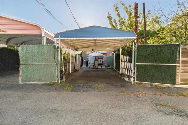 a view of a house with a garage