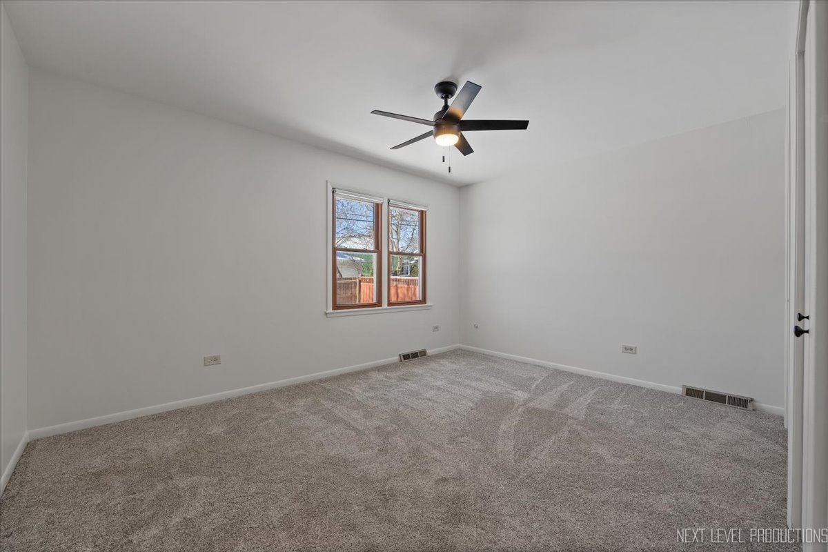 5436 Blodgett Avenue Downers Grove, IL 60515 - Photo 16 of 28