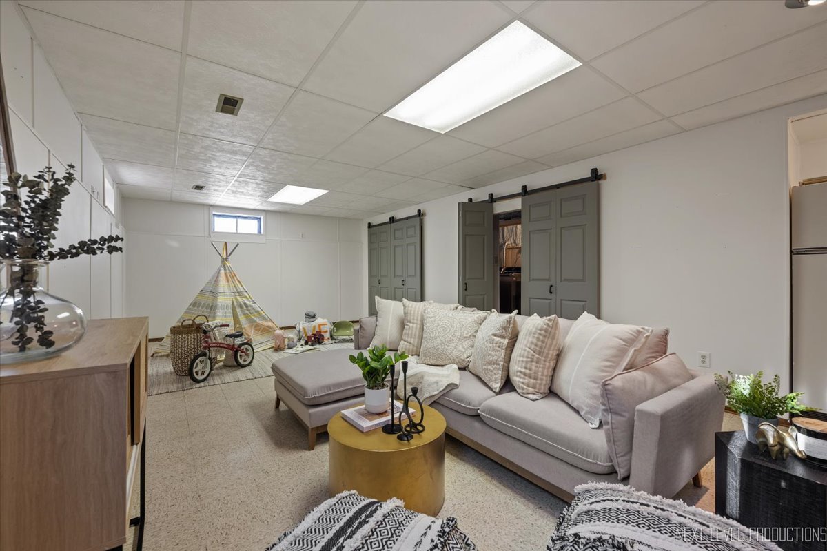 5436 Blodgett Avenue Downers Grove, IL 60515 - Photo 21 of 28