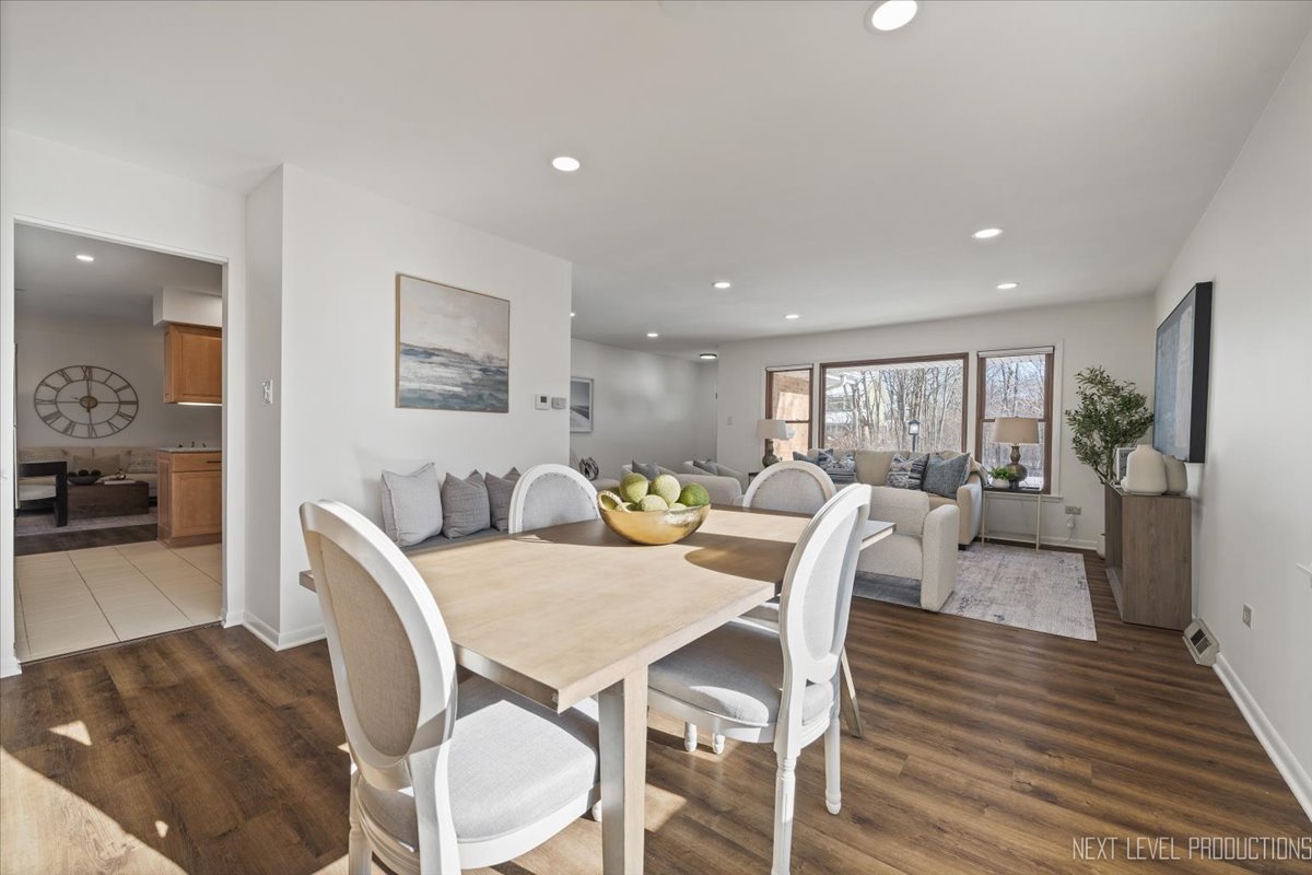 5436 Blodgett Avenue Downers Grove, IL 60515 - Photo 9 of 28