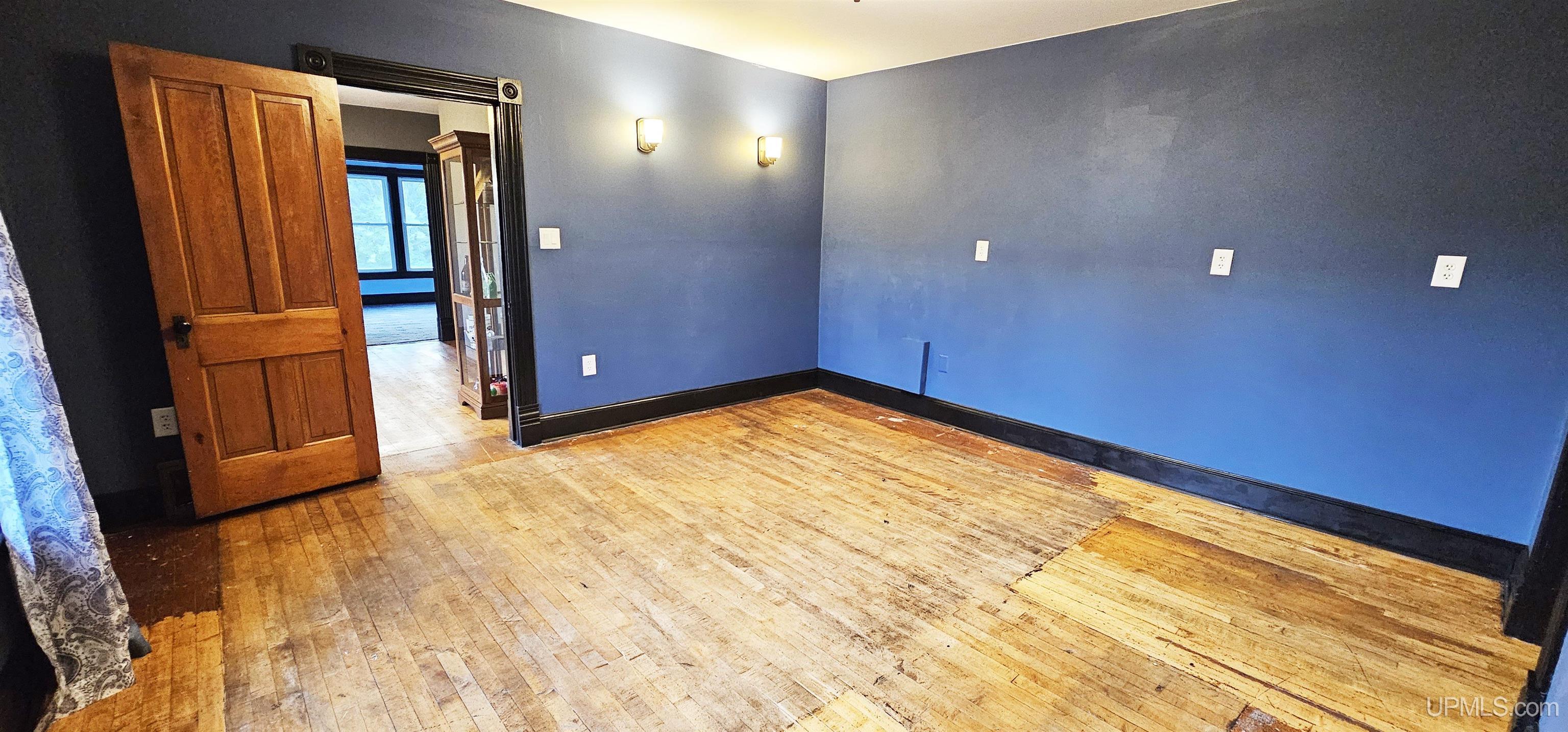 128 Pewabic Street Calumet, MI 49913 - Photo 47 of 62