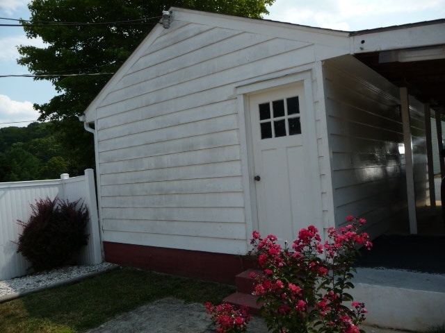 3022 Grandin Road Southwest Roanoke, VA 24018 - Photo 14 of 71 Detached Garage