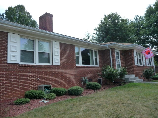 3022 Grandin Road Southwest Roanoke, VA 24018 - Photo 24 of 71 Front