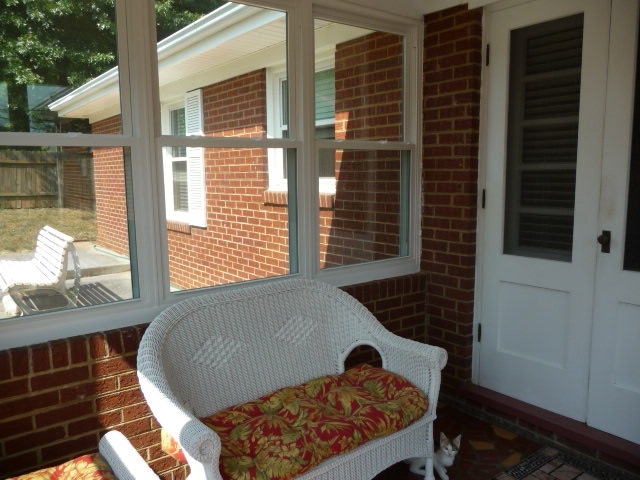3022 Grandin Road Southwest Roanoke, VA 24018 - Photo 4 of 71 florida room