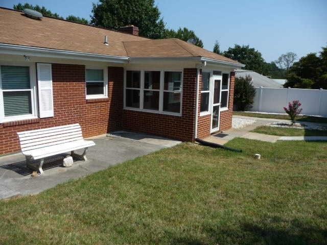 3022 Grandin Road Southwest Roanoke, VA 24018 - Photo 59 of 71 backyard
