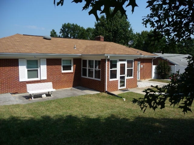3022 Grandin Road Southwest Roanoke, VA 24018 - Photo 61 of 71 back