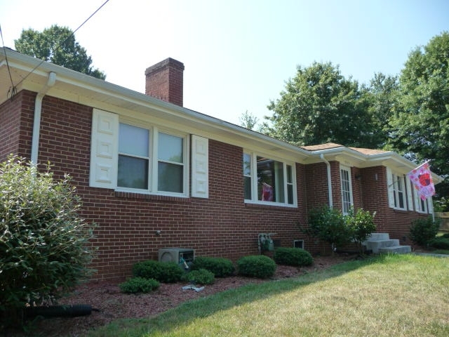 3022 Grandin Road Southwest Roanoke, VA 24018 - Photo 67 of 71 front