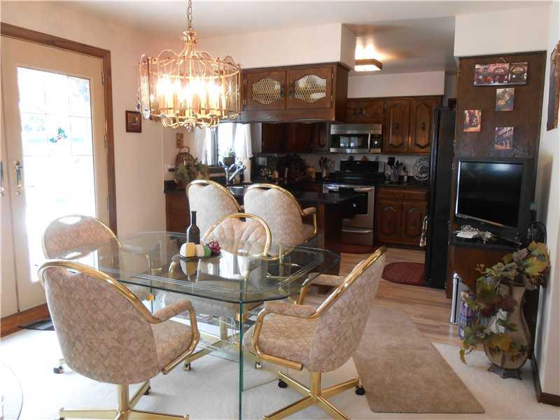 461 Sankey Hill Road New Castle, PA 16101 - Photo 11 of 25 Dining Room.