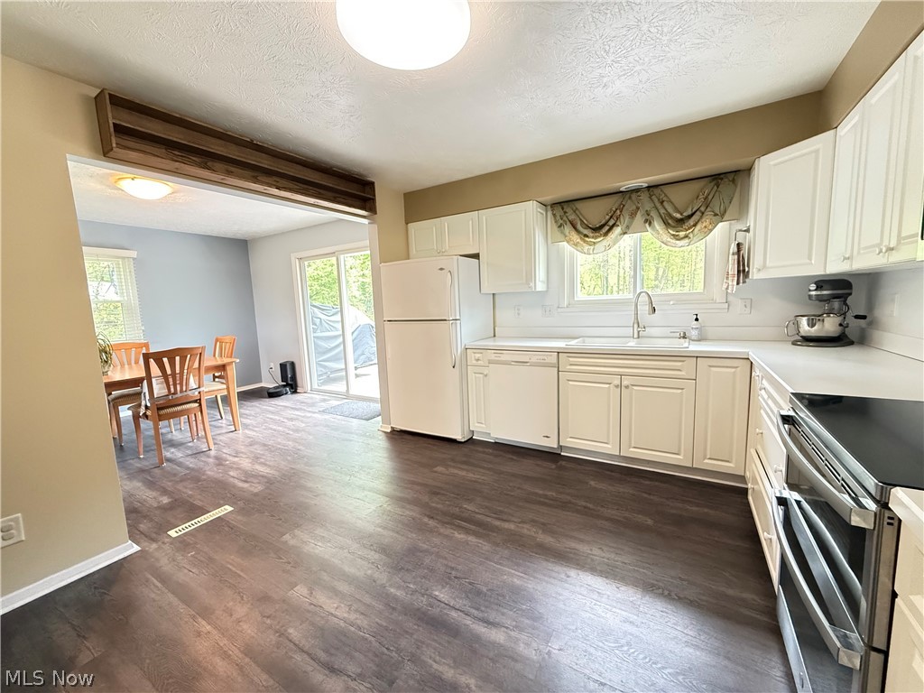 10239 Mulberry Road Chardon, OH 44024 - Photo 15 of 39